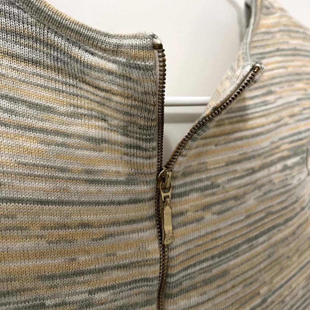 dress - Picture 4 of 5